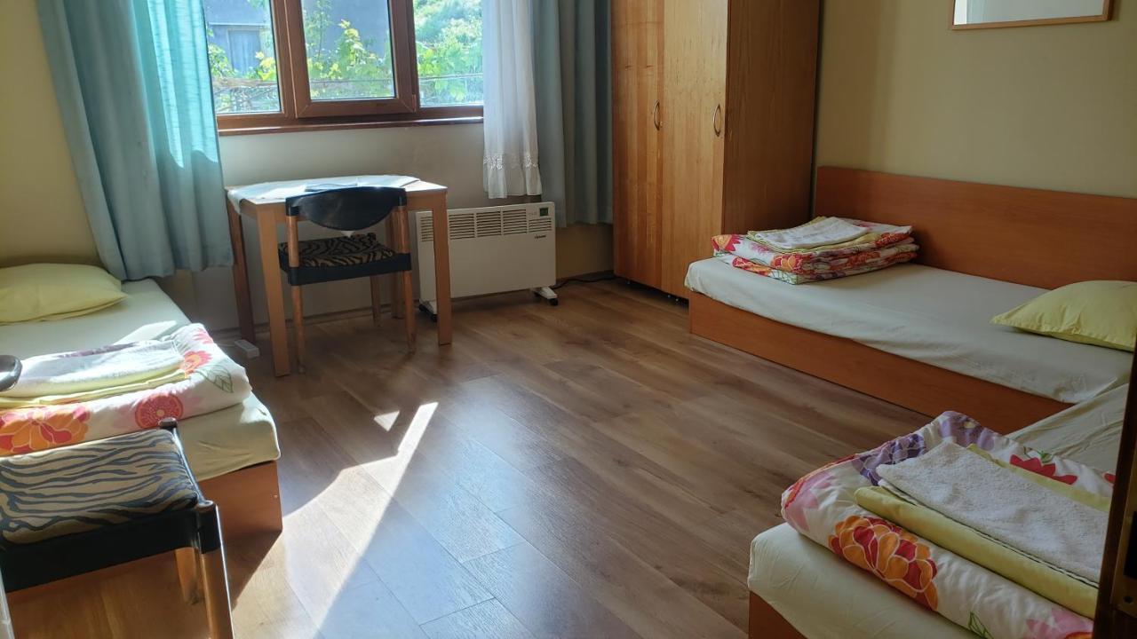 Mihaela Lake Retreat Yuvalar 외부 사진